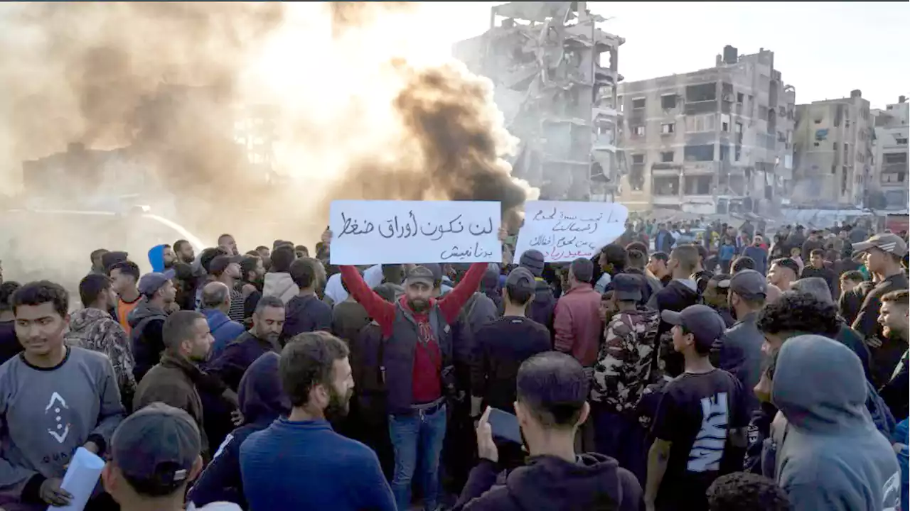 Hamas Faces Rare Protests in Gaza